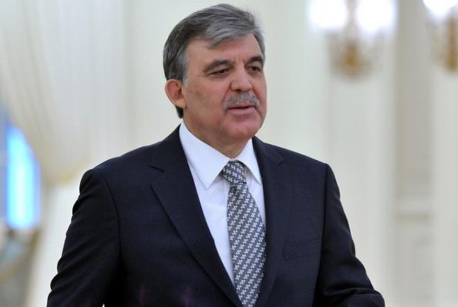 GLEN&#8217; METHETMEK<p>      Gl&#8217;e sorulan 27 sorudan bazlar zetle yle:<p>    - &#8220;FET rgtlenmesi hakknda istihbari bilgi aldnz m?<p>    - MGK toplantlarnda, &#8216;Fetullah&#8217; n adyla balayan illegal yapya dair bir husus gndeme getirildi mi?