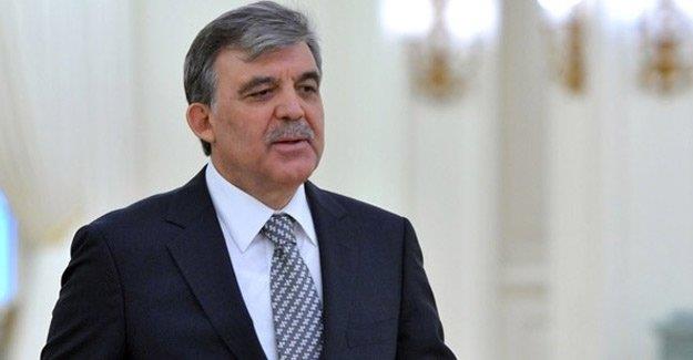 Abdullah Gl: Bu saldrnn asl hedefi Bykeli Karlov deil Trk-Rus dostluudur.Ailesi ve tm Rus halkna basal dilerim.