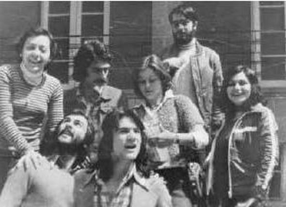 En nde oturan delikanly tandnz m...