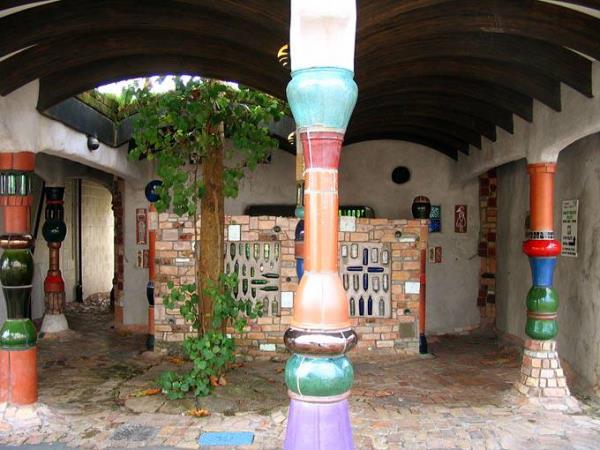 Umumi Tuvaletler (Kawakawa, Yeni Zelanda)