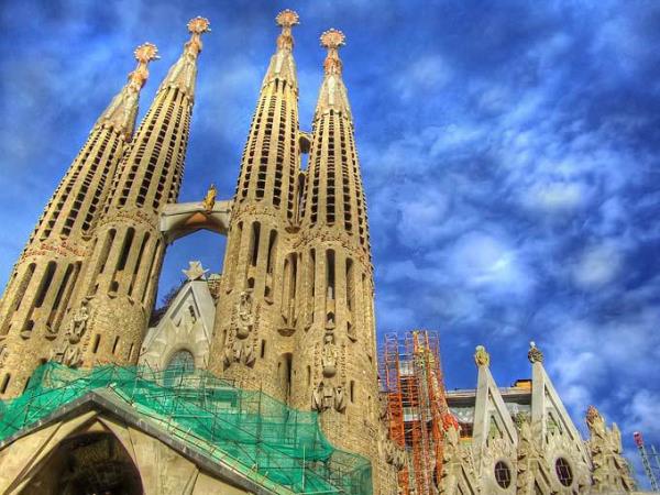 Sagrada Familia (Barcelona, spanya)