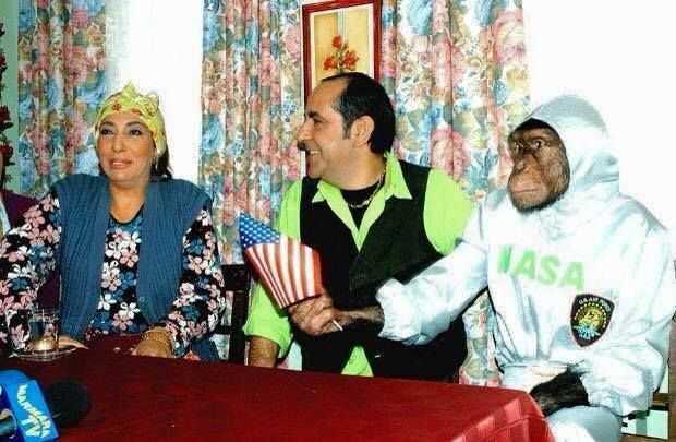 Melek Baykal, zkan Uur ve maymun