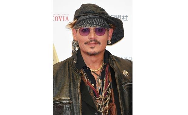 Johnny Depp tarz  Dar eneli yzler iin nerilir