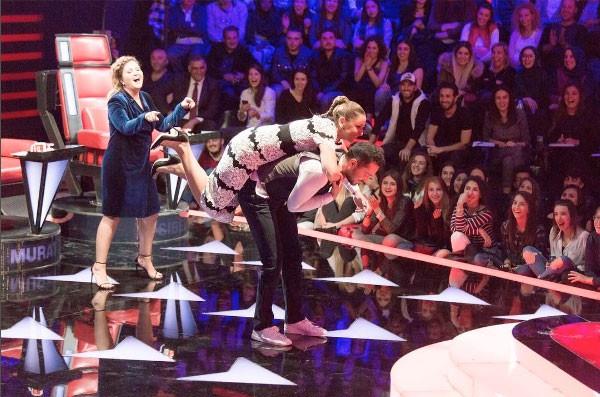 Murat Boz, bir konser srasnda Hadise&#8217;yi pm, konu magazin gndemini uzun sre megul etmiti.