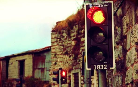 Trafik klar neden krmz, sar ve yeildir?
