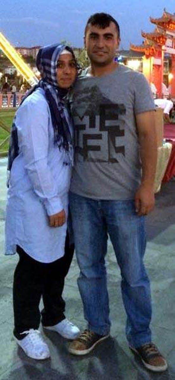 Uzman avu Mehmet Kkkaya<br>  Kayseri, Suriye&#8217;de devam eden Frat Kalkan Harekat kapsamnda El Bab&#8217;da DAE militanlarnn bombal saldrsnda 2 ehit verdi.