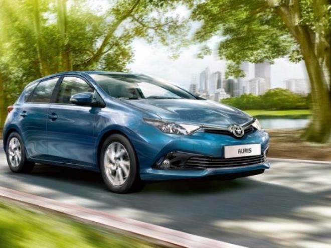 Toyota Auris 1.4 D-4D 90HP Dizel 4.6 litre