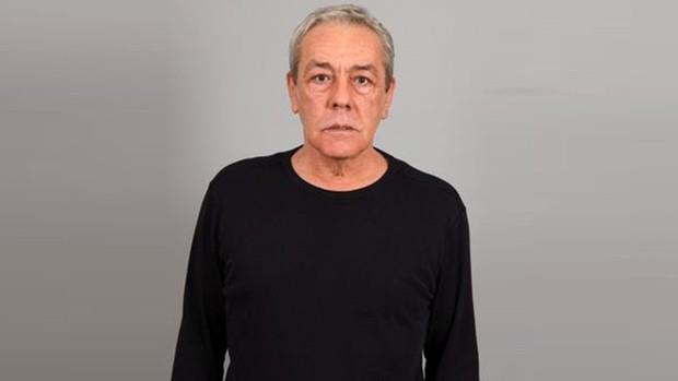 MNR AKA  Tiyatro sanats Mnir Aka, 65 yanda hayatn kaybetti. Ordu'nun Altnordu ilesi Taba Mahallesi'ndeki evinde merdivenden den Aka, yaplan mdahaleye ramen kurtarlmad.