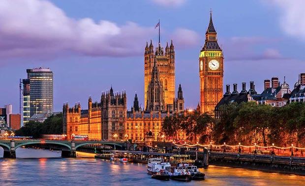 Londra<br>  Mercer firmasna gre, Londra yakn zamanda iddet olaylarna sahne olmasa da, kentteki yabanclarn yaam kalitesi dm durumda