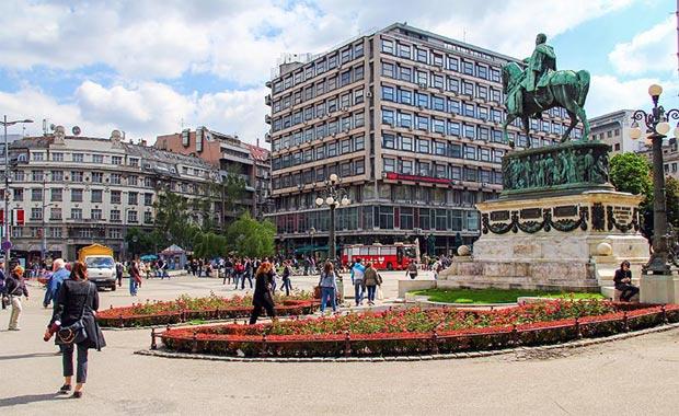 Belgrad<br>  Srbistan&#8217;n bakenti, hrszlk, vandalizm, rvet ve yolsuzluk sebebiyle gvensiz bulunuyor.