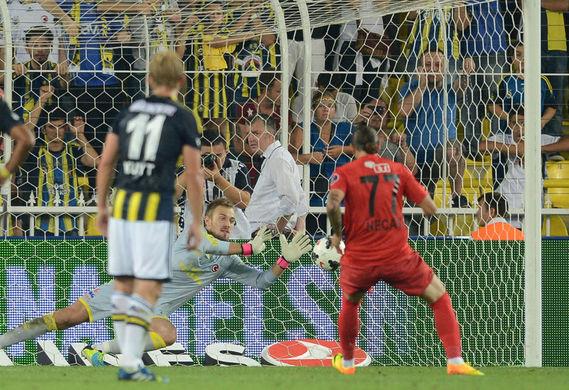 Fenerbahe'de herkes Mert Gnok'u konuuyor...