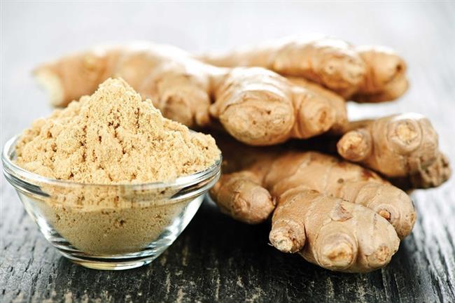 Zencefil  <br>  Doann mucizevi besinlerinden zencefil arya kamamak kouluyla st solunum yolu enfeksiyonlar ve gripten kansere dek birok fayda salyor. Sindirimi ve hazm kolaylatrmasnn yannda mide bulantsna iyi gelen, kolesterol dren ve kann phtlamasn engelleyen zencefilin ar kesici zellii de bulunuyor. ABD&#8217;de Michigan niversitesi&#8217;nde yaplan bir dizi aratrma, zencefilin yakn gelecekte kanser tedavisinde de kullanlabileceini ortaya koydu. Mikroplarn kol gezdii bu k aylarnda taze zencefili rendeleyip iine limon ve bal koyarak elde ettiiniz karmdan sabahlar bir tatl ka yiyerek baklnz glendirebilirsiniz.