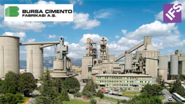 stanbul Sanayi Odas (SO) kinci 500 kapsamndaki kurulularn 2012 ylnda retimden satlar, nceki yln deeri olan 53 milyar 972 milyon liradan 57 milyar 157 milyon liraya karak cari fiyatlarla yzde 5,9 orannda artt.