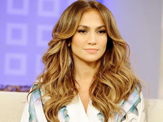 Jennifer Lopez Ya: 47