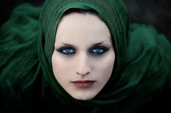 nsan gz 10 milyon rengi ayrt edebilen zelliktedir.