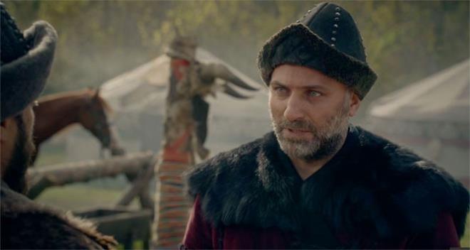 Mehmet Polat ise kendisini takip eden gen kadnn, evine zorla girmeye altn ileri srd.