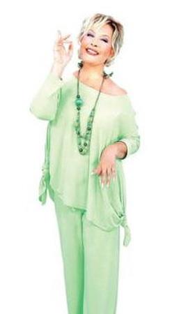 Mizanolu, Emel Sayn'n yeeni.