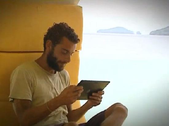 Klege sanat bir aileden geliyor.