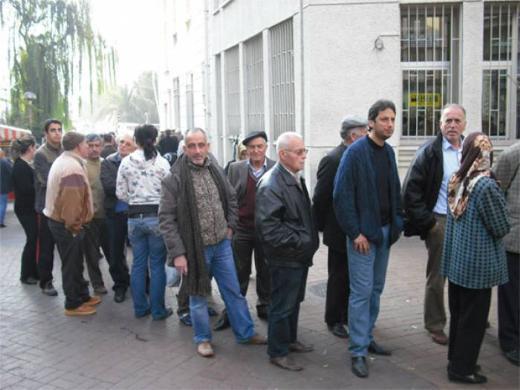 Sra bekleyelerin arasnda her zaman bir uyann olduunu fark ettiin an unutma. te imdi uyank sen oldun!