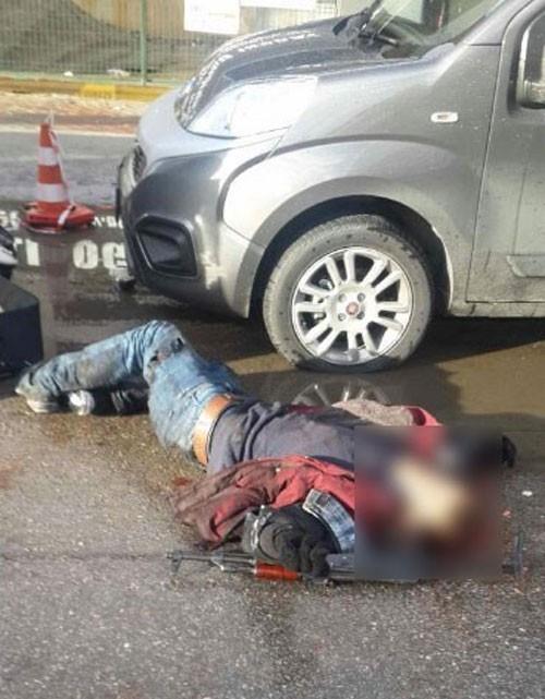 zmir Adliyesi'ne saldran terristlerin zerinden S.O. ve A.K. adna dzenlenmi src belgeleri ortaya kt.