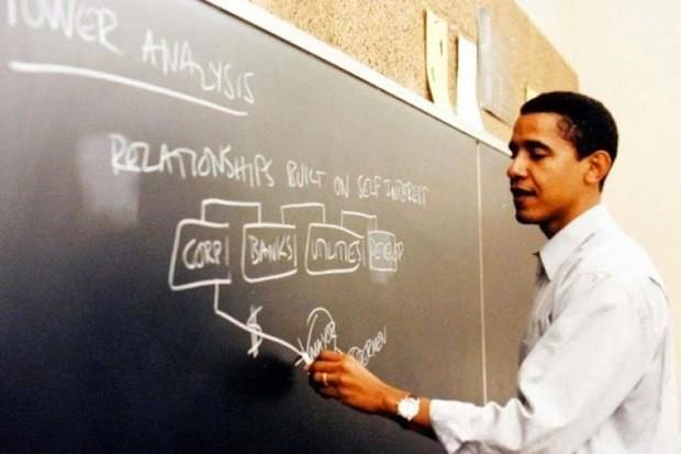 BARACK OBAMA  Eski Amerikan Bakan Barack Obama, Chicago niversitesi&#8217;nde okutmanlk yapt.
