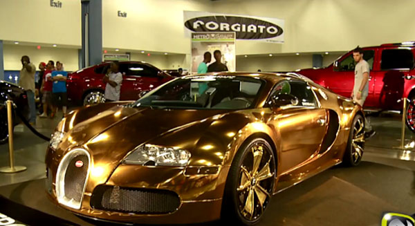 7 Eyll 2013 Cumartesi gn, saat 22.00'de Veliefendi Hipodromu'nda sahne alacak Flo Rida'y yaklak 30 bin kiinin izlemesi bekleniyor. "Uluslararas Yar Festivali" kapsamnda gerekletirilecek konser, cretsiz olarak izlenebilecek.