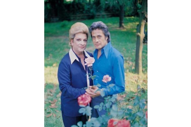 Zeki Mren, Cneyt Arkn  <p>Sanat Gnei ile Kara Murad'n dostluu (Eski gnleri zlemiyor deil insan hani zaman zaman.)