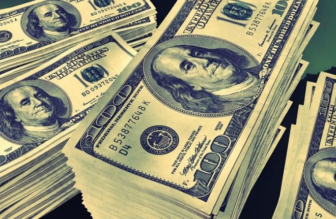 Cemil Ertem, kurdaki oynakln 2017'nin ilk eyreinde olacan ancak ocak aynn kritik olduunu belirtti. Anayasa deiikliinin Trkiye tarihinin en ciddi siyasi dnmlerinden biri olacan dndn ifade eden Ertem, "Bu hi phesiz iktisadi dnme de tekabl edecektir. retim odakl ve daha kapsayc, gelir dalmn daha fazla dzelten, teknolojiye nem veren bir byme modeline ulaacaz." dedi.