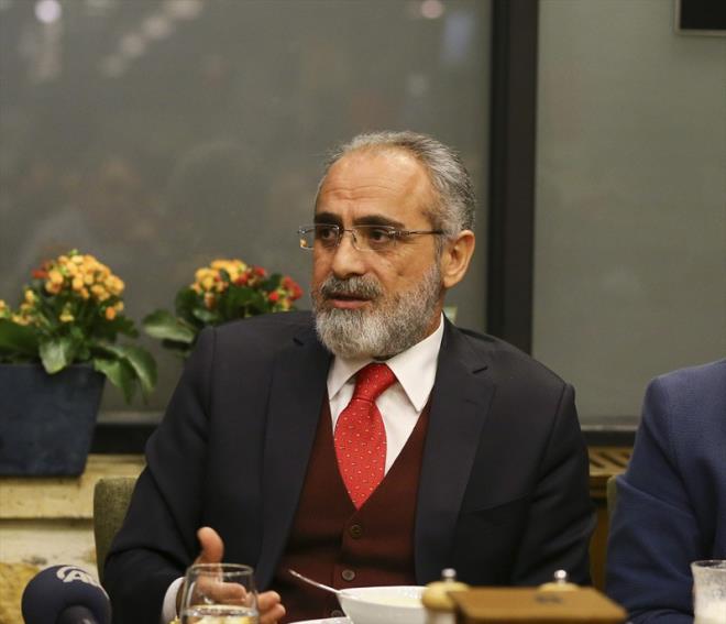 Topu, 15 Temmuz darbe giriimi gecesi Cumhurbakanl klliyesinde yaanan bir ayrnty ilk kez paylat.