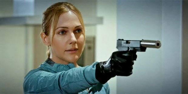 Ekya Dnyaya Hkmdar Olmaz dizisinde rol arkada olan Oktay Kaynarca ve Meryem Uzerli'nin yeni bir aka yelken at iddia edilmiti. Meryem Uzerli bu iddia hakknda aklama yapt. Oktay Kaynarca iin "Tipim deil!" dedi.