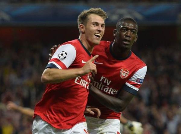 Fenerbahe Ramsey'i mehur etti. Adam Fenerbahe'yi grdnde iine Messi & Ronaldo kayor