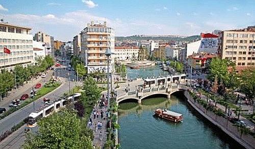 <p><b>ESKEHR</b></p>  Genel sralamada: 2  <p>Ekonomi: 9</p>  Eitim: 4  <p>Salk: 4</p>  Gvenlik: 18  <p>Kent hayat: 24</p>  Kltr sanat: 4