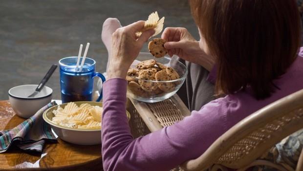 Salkl beslenmeyi yaam biimi haline getirerek kn da formunuzu koruyabilirsiniz. te kn kilo almamanz iin tyolar...