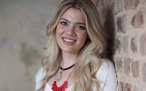 Birce Akalay ile Sarp Levendolu&#8217;nun boanmasna neden olarak gsterilen Derya ensoy&#8217;a eski sevgiliden darbe!