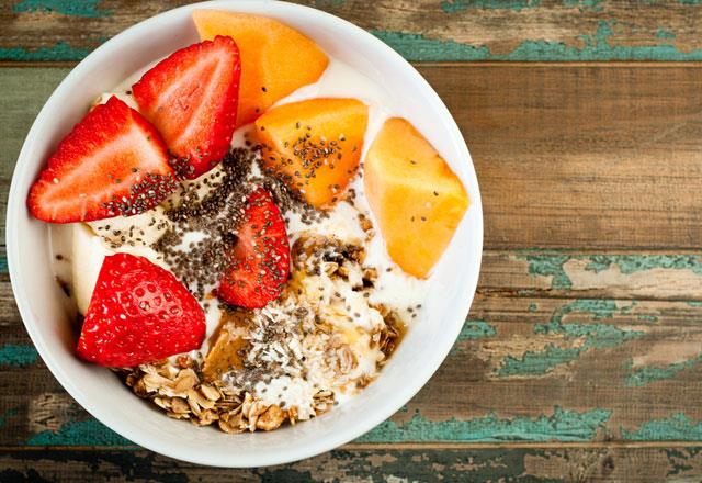 Salkl yalar arttrr  <p>   Vcudumuzun omega 3 gibi salkl yalara ihtiyac vardr. Hem iltihaplanmay nler hem de antioksidan grevini stlenir. <p>    Ayn zamanda kanser riskini azaltr.