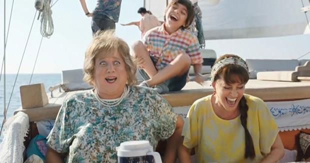 lkede yaanan terr olaylar nedeniyle insanlarn evlerine kapanmamas, mcadele etmesi gerektiini vurgulayan Ata Demirer, u ifadeleri kulland: