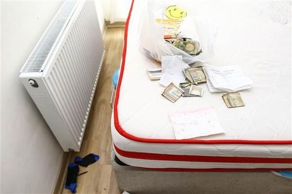 -Terristle ilgili bir dier iddia ise kendisine yardm eden 3 kiinin yakalanmas zerine panie kapld ve Konya'daki DEA hcresiyle irtibata getii ynnde.