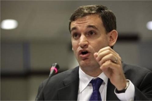 John Arnold... Hedge fon yneticisi Arnold, henz 41 yanda olmasna ramen fonunu kapatt ve 4 milyar dolarlk servetin sahibi oldu. Arnold mal varlnn byk bir ksmn hayr kurulularna balayacan ifade etti.