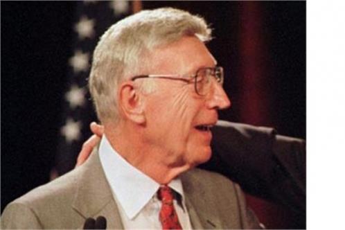 Bernard Marcus... ABD&#8217;li dev irket Home Depot&#8217;un kurucusu olan Marcus, irketi arayclyla elde ettii 1,5 milyar dolarlk servetinin byk bir ksmn eitim amal kurduu vakfa devredeceini aklad.