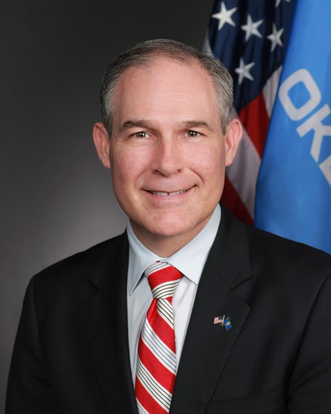 Sera gaz salmlar bakmndan evre Koruma Kurumu kurallarn ihlalle sulanan irketlere kar alan davalarda nemli rol oynayan Pruitt, petrol irketlerinin mttefiki olarak biliniyor. "National Review" adl dergiye bir makale yazan Pruitt iklim deiiklii konusunda u grleri savunmutu: "Bu tartma tamamlanmaktan ok uzak. Bilim insanlar kresel snmann boyutlar, kapsam ve insan faaliyetleriyle balants konusunda gr birliinde olmadklar konusunda gr birlii iindeler."