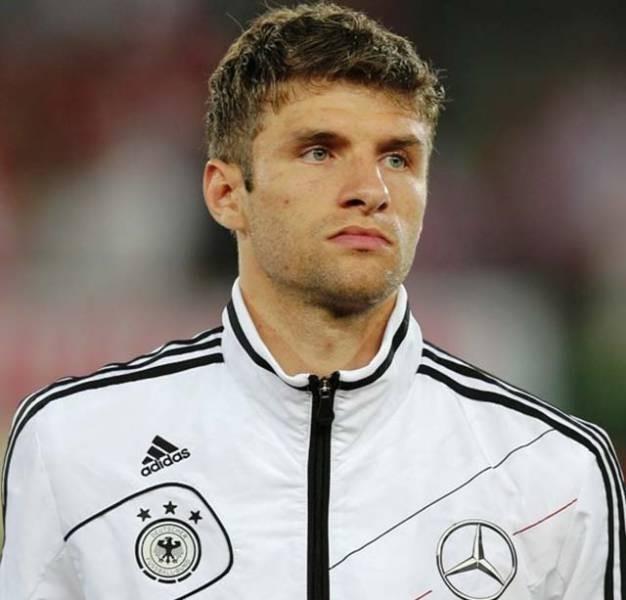 Mller--  Alman szc Muller (ayrca Mueller veya Miller olarak da ifade edilir), "deirmen" anlamndadr. Almanya, svire ve Fransa'nn baz blgelerinde en yaygn aile soyad. Muller, Avusturya'da beinci en yaygn soyaddr.