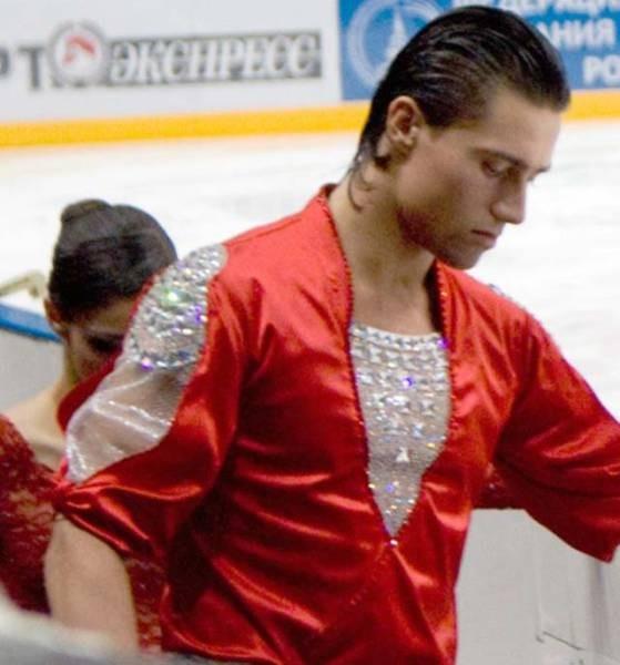 Smirnov--  Smirnov (erkeksi) veya Smirnova (kadns), Rusya'nn en yaygn isimdir. Bu ismin eitli varyantlar vardr: Smirnoff, Smirnow veya Smyrnov ama hepsi "sakin, hl sakin, nazik" demek.