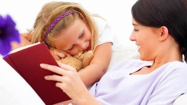 Birlikte hayal kurun: ocuunuzla beraber gzlerinizi kapatp hayal kurun ve sonra herkes hayalini anlatsn. Hatta bunu, hayalin bir ksmn siz, bir ksmn ocuunuz kuracak ekilde bir oyuna dntrn. Bu size de iyi gelecek; en son ne zaman gznz kapatp hayal kurdunuz ya da buna dier aile yelerini ortak ettiniz?