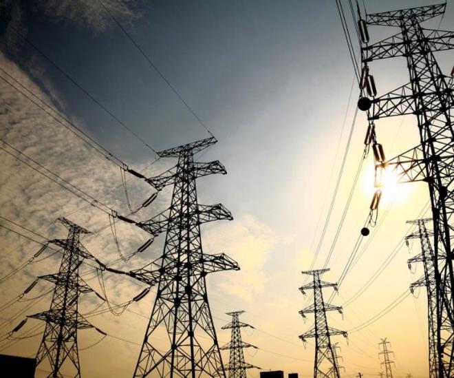 Tketici Bavuru Merkezi Onursal Bakan Aydn Aaolu, AA muhabirine yapt aklamada, tketicilerin aylk elektrik harcamalarn deerlendirirken faturadaki TL tutarndan ziyade faturaya yansyan enerji tketim miktarn dikkate almalar gerektiini syledi.