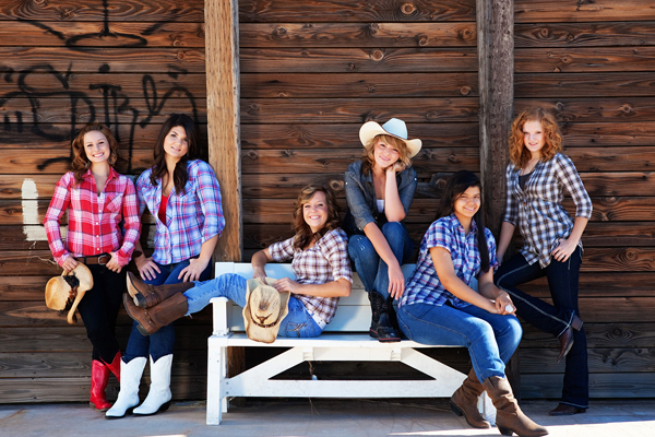 Maricopa ilesinde bir evde 6'dan fazla kadn yaayamyor.