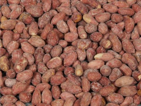 Lee ilesinde, arsamba gnleri gnes battktan sonra fstk satmak yasak.