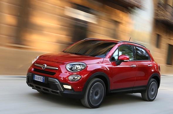 Fiat showroomlarnda yerini yeni alan 500X 1.6 dizel otomatik modellerinde ise 6.500 bin TL deerinde &#8220;Dz Vites Fiyatna Otomatik Vites&#8221; frsat sunuluyor. Fiat&#8217;n efsanevi modeli Fiat 500 ise 5.000 TL&#8217;ye varan indirimler ile cazip frsatlar sunuyor.