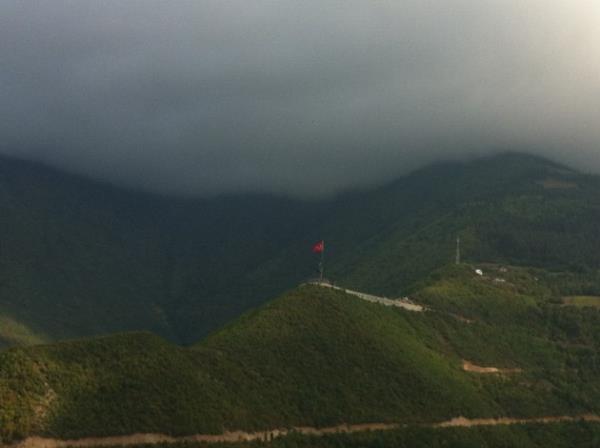 ATATRK HEYKEL ( ARTVN)