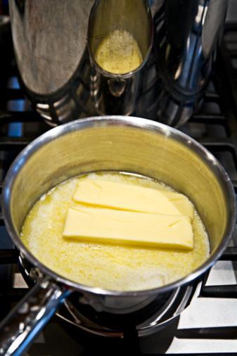 Son yllarda tkettii yiyeceklerin ierii konusunda daha fazla bilgi sahibi olmak isteyen Trk halk, bata internet olmak zere ok eitli kanallardan ynelen bilgi bombardmanna muhatap kalyor.