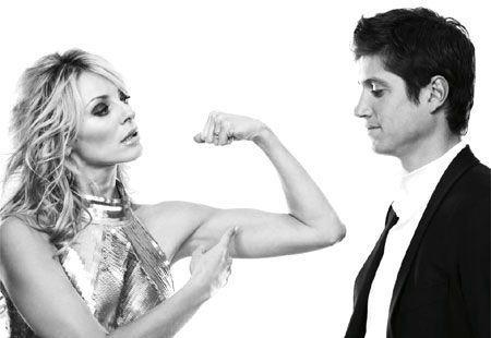 Kadnn yolda erkein nn kesmesi uursuzluktur.